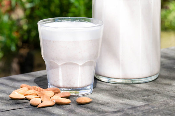 Homemade-Almond-Milk-Jay-Halford-Recipes